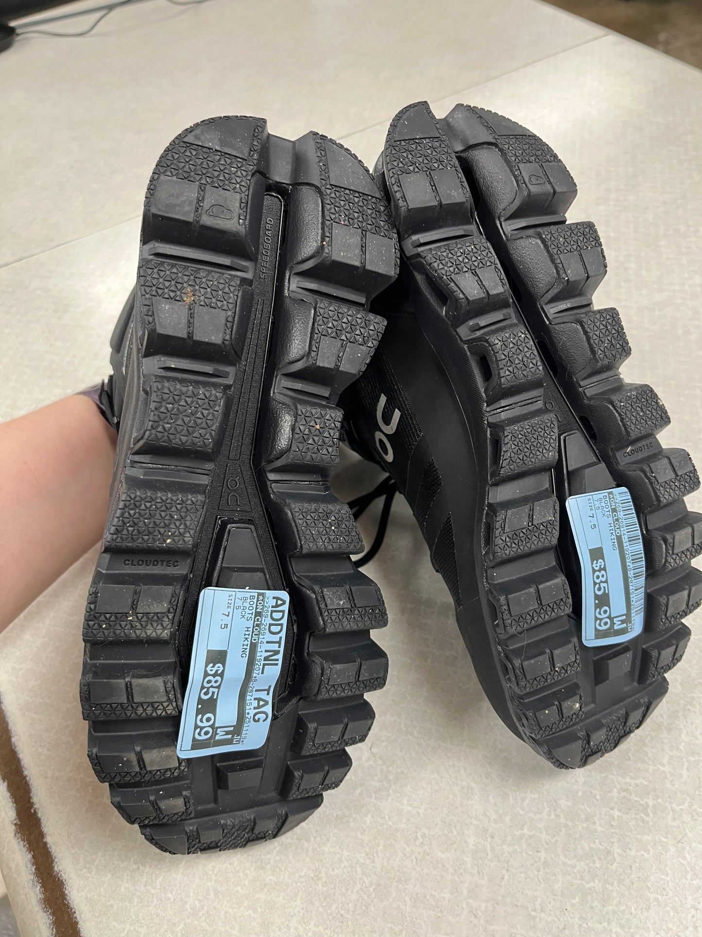 Boots Hiking By On Cloud In Black, Size:7.5