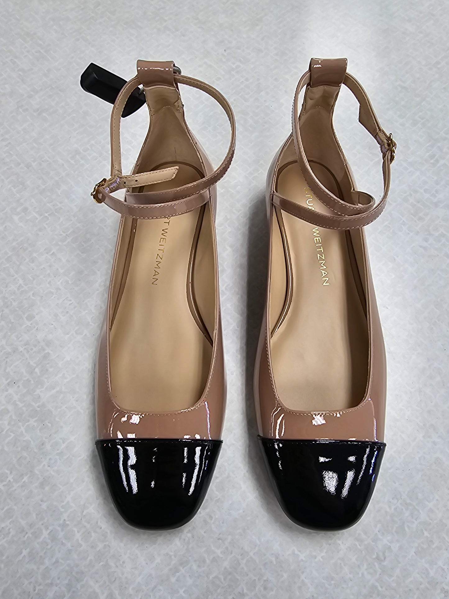 Shoes Designer By Stuart Weitzman In Tan, Size:8.5