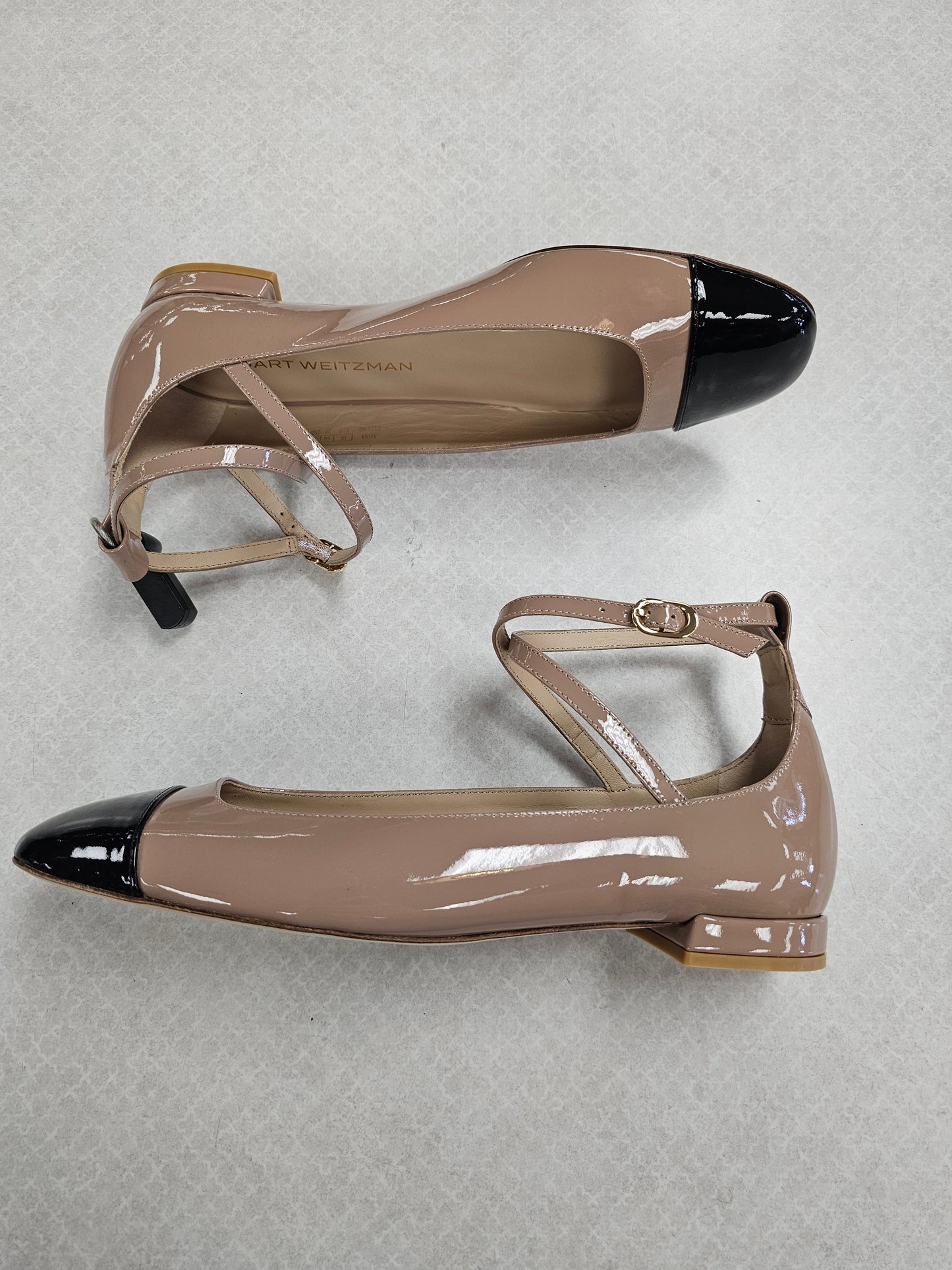 Shoes Designer By Stuart Weitzman In Tan, Size:8.5