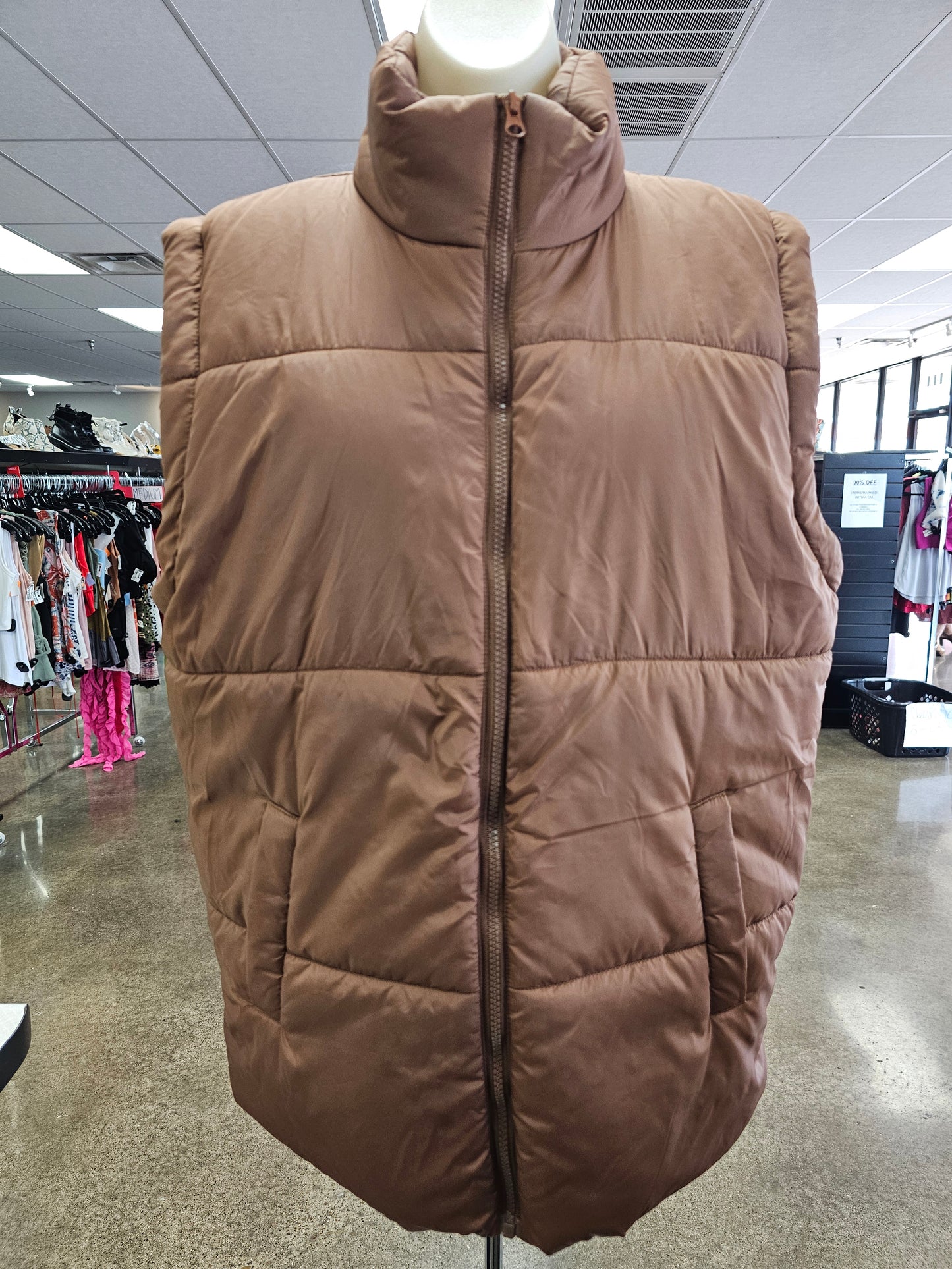 Vest Puffer & Quilted By   Clothes Mentor In Brown, Size:M