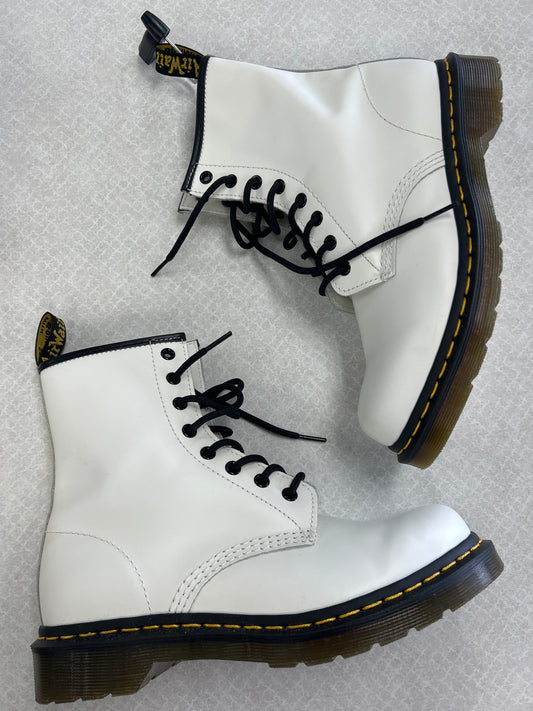 Boots Combat By Dr Martens  Size: 9
